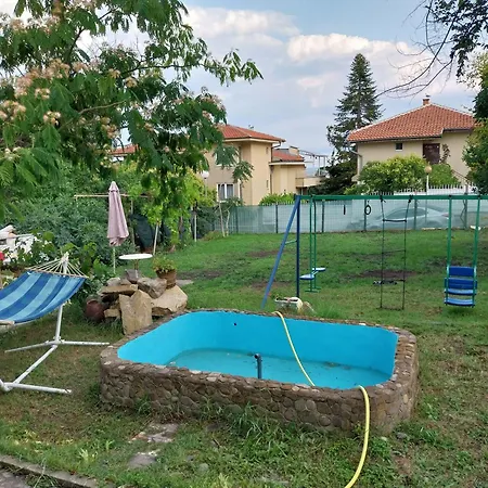 Stela Mare Вілла Сонячний Берег